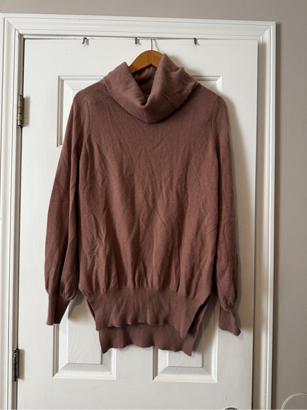 DEMYLEE New York 100% Cashmere Cowl Neck Sweater Dusty Mauve Rose Womens L